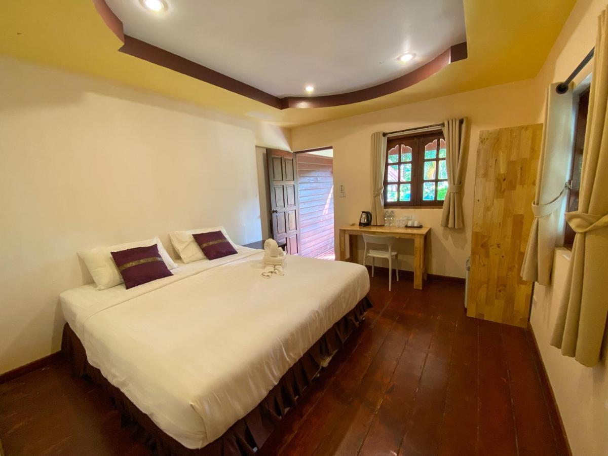 Morning Star Resort Baan Tai Bagian luar foto