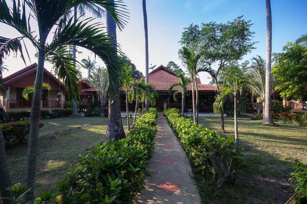 Morning Star Resort Baan Tai Bagian luar foto