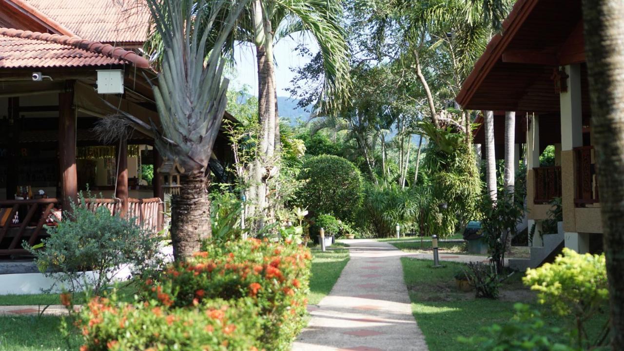 Morning Star Resort Baan Tai Bagian luar foto